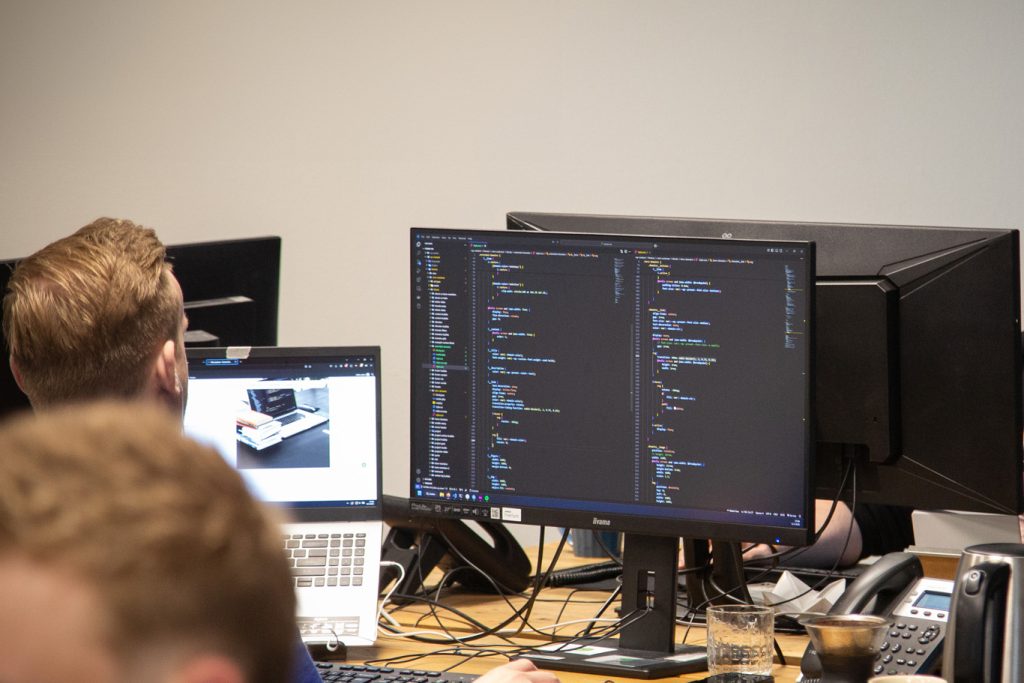 Comm.On frontend aan het werk